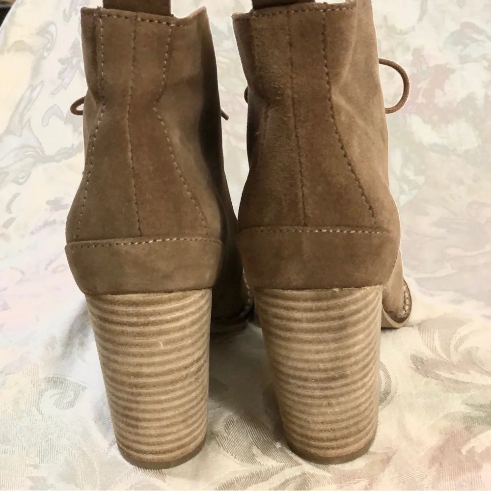 Seychelles by Anthropologie Laced Leather Bootie “Tower” Block Heels Tan sz 8.5
